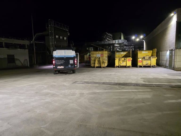 Strahlplatz gereinigt
